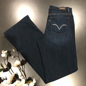 Levi’s Perfectly Slimming 512 Bootcut Jeans